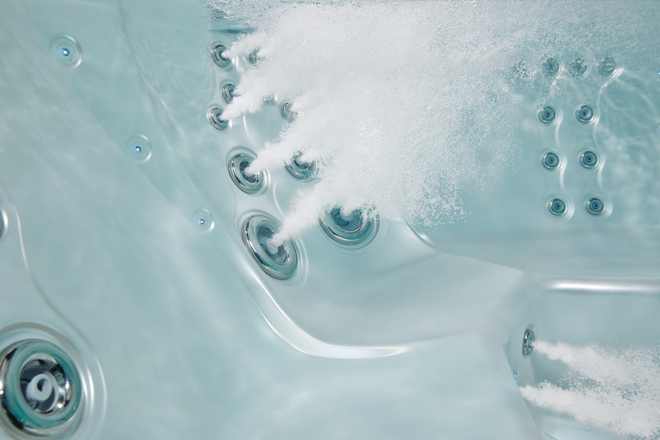 Hot Spring-Limelight-2013-Gleam-Pearl-Underwater-05